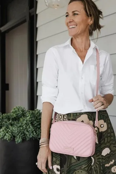 ANASTASIA QUILTED CROSSBODY BAG PALE PINK