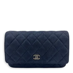 CC Blue Wallet On Chain in Nubuck, Silver hardware