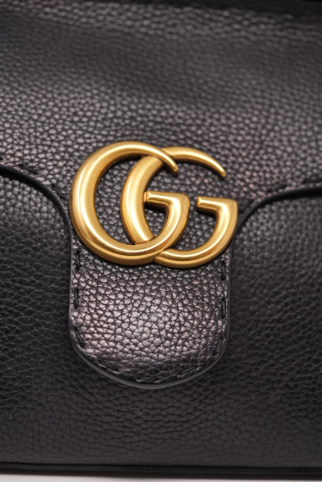 Gucci GG Marmont Top Handle