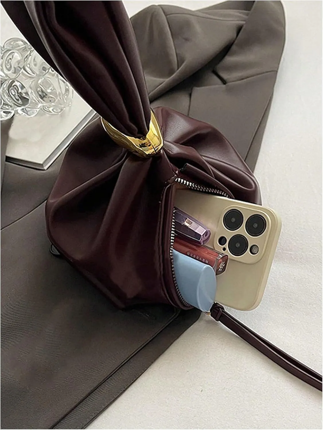 OYOANGLE Women's Vintage Knot Clutch Purse Ruched Leather Wristlet Handgbag Zipper Closure Evening Bags