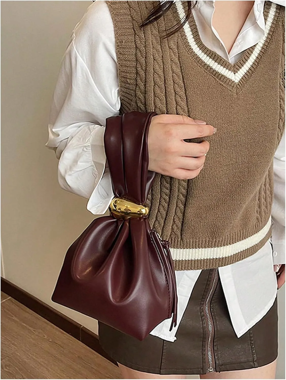 OYOANGLE Women's Vintage Knot Clutch Purse Ruched Leather Wristlet Handgbag Zipper Closure Evening Bags