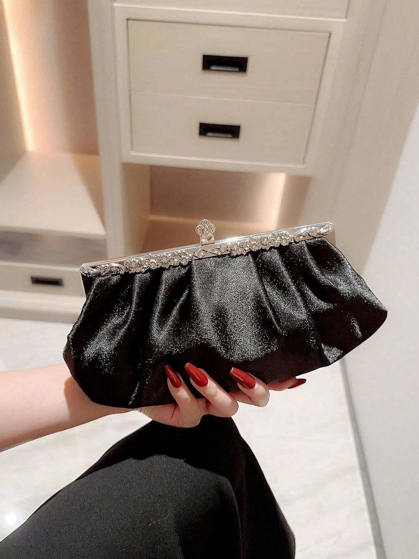 SHEIN Women's Delicate Satin Evening Bag With Rhinestone Decoration, Clutch Bag, Party Bag, Prom Bag, Chain Handbag