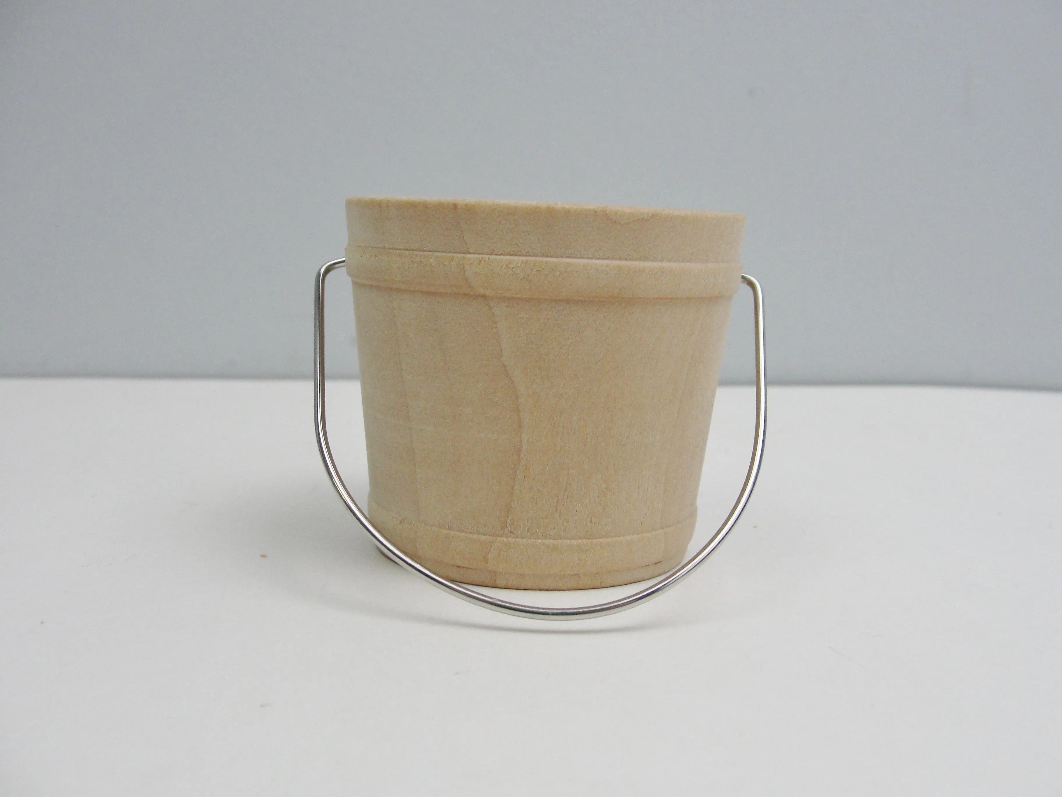 Small wood bucket
